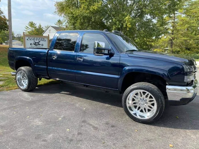 Collins' Customz LLC 3