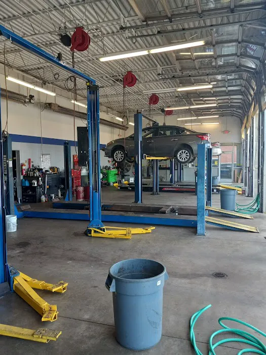 Monro Auto Service and Tire Centers 4
