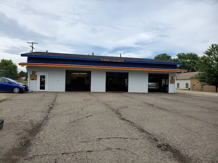 Turner's Wheel & Alignment Services 0
