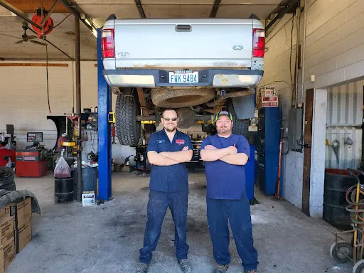 Red's Auto Center 0