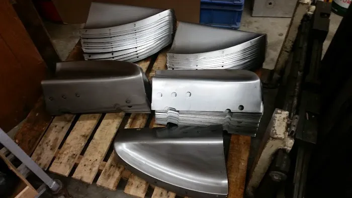 Gaslight Auto Parts 4