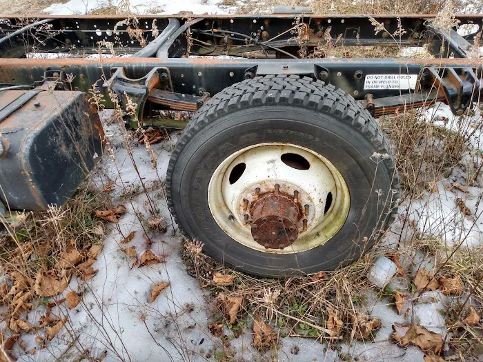 Dale's Truck Parts 2
