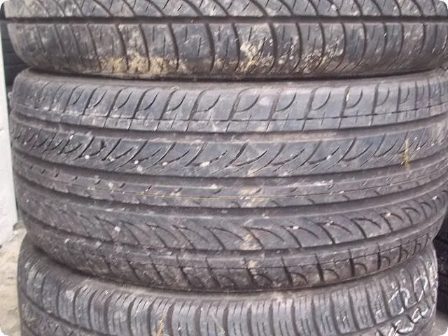 DISCOUNT TIRES & PHONES 5