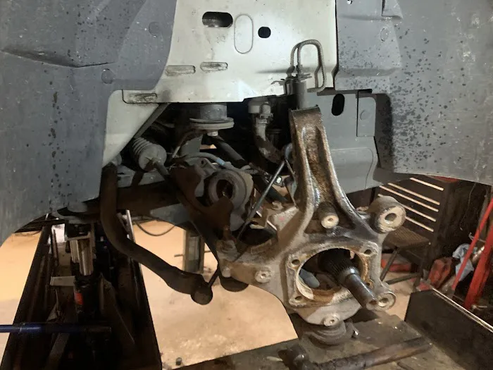 M&M Auto Repair 4