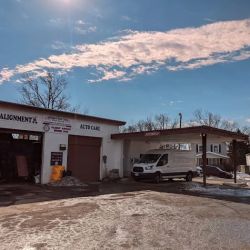 Brown's Alignment & Service Center ico