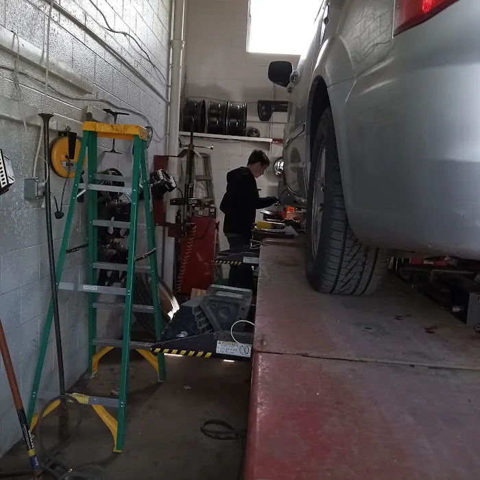 Brown's Alignment & Service Center 5