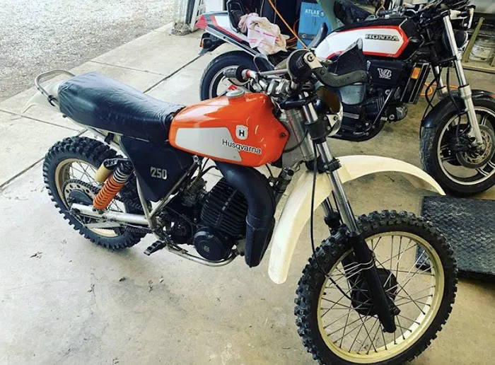 Mooney's Motorcycle Repair 6