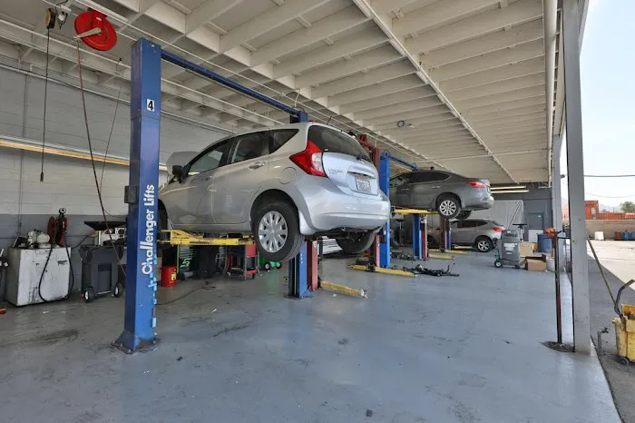 Nissan Service and Parts Center 6