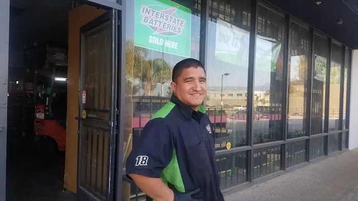 Interstate Batteries Distributor 9