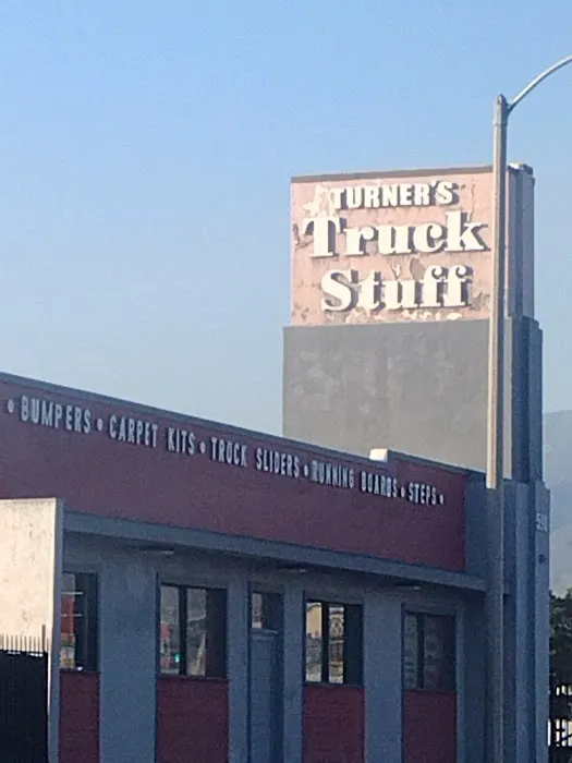 Turners' Truck Accessories 1