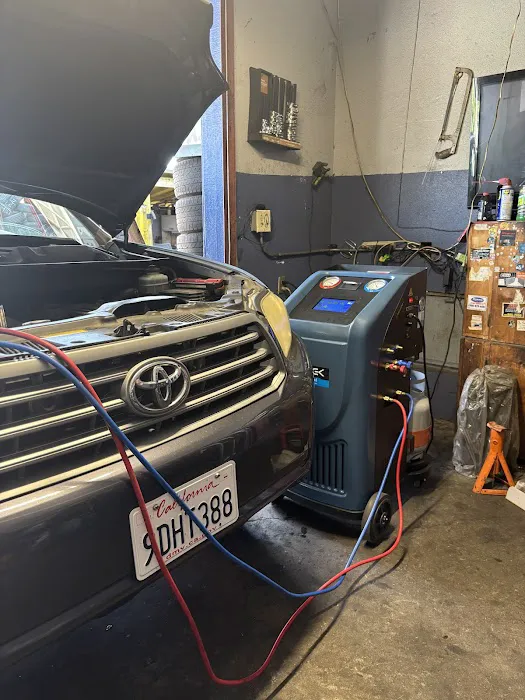 El Caballo Tire Shop & Auto Repair 2