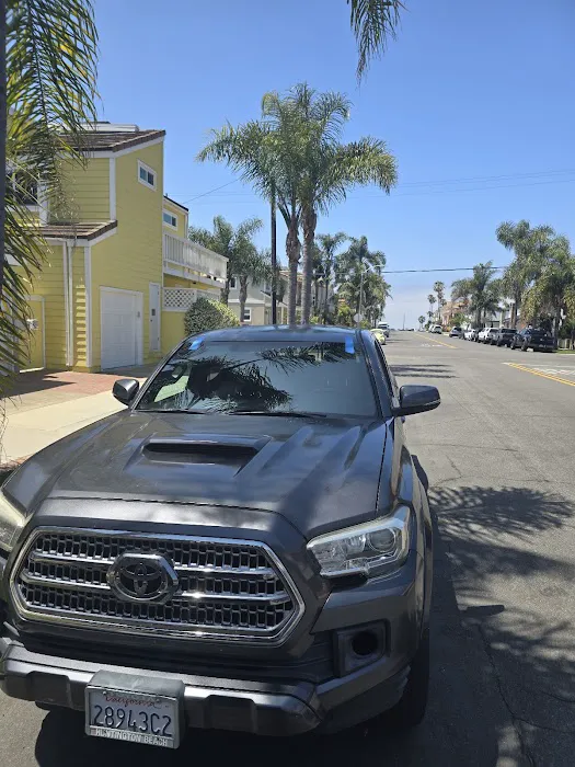 RICARDO AUTO GLASS & WINDOW TINT 2