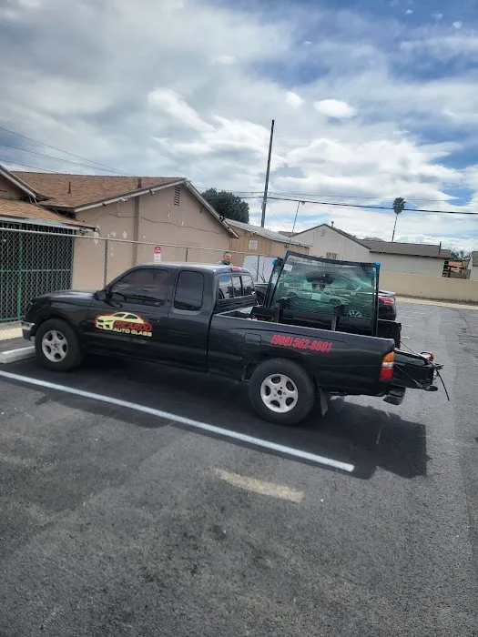 RICARDO AUTO GLASS & WINDOW TINT 5