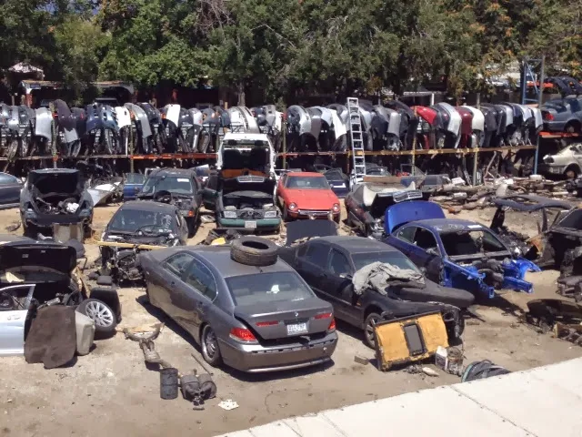R & F Used Auto Parts 3