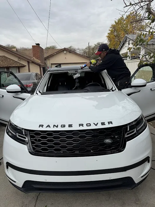 Martinez Auto Glass 1