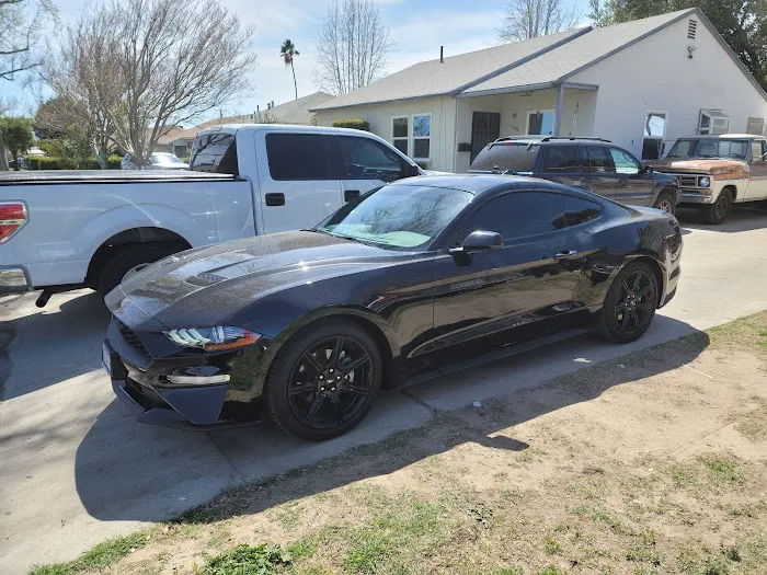 Johnny's Window Tinting LLC 3