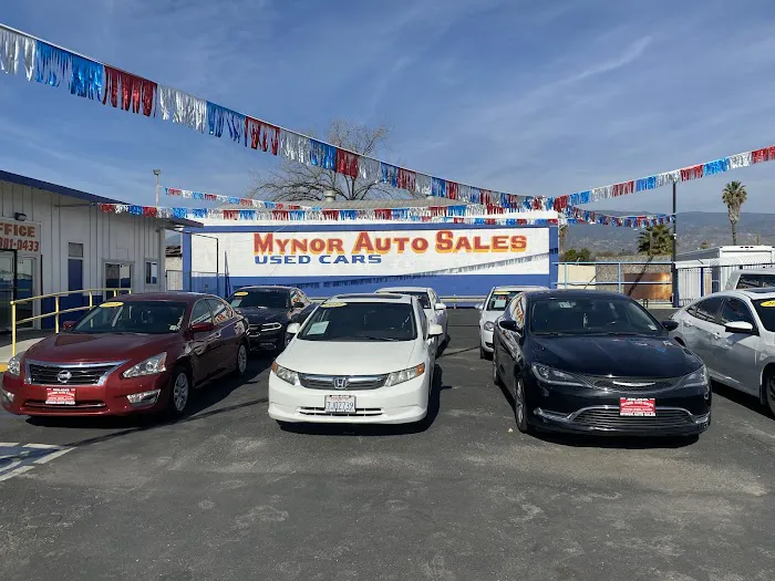 Mynor’s Auto Repair 0