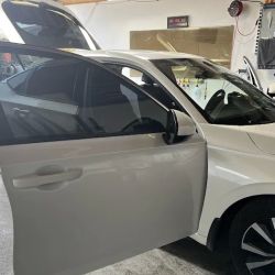 Yaquis Window Tinting ico