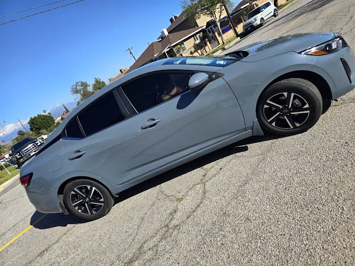Yaquis Window Tinting 3
