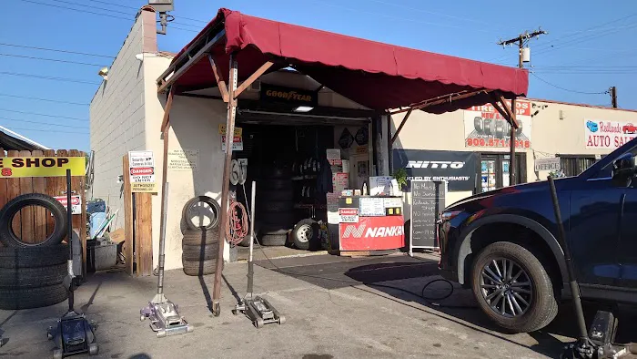 S&A Tires and Wheels 0