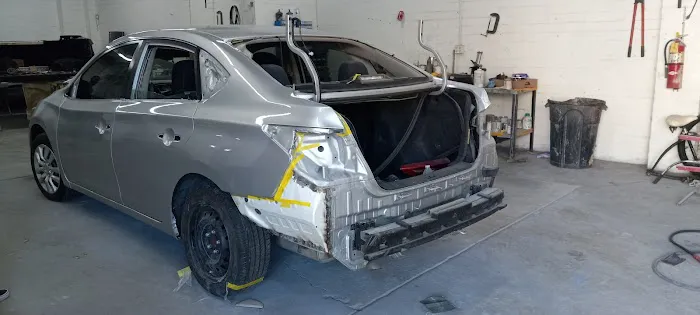 PALM SPRINGS COLLISION REPAIR 6