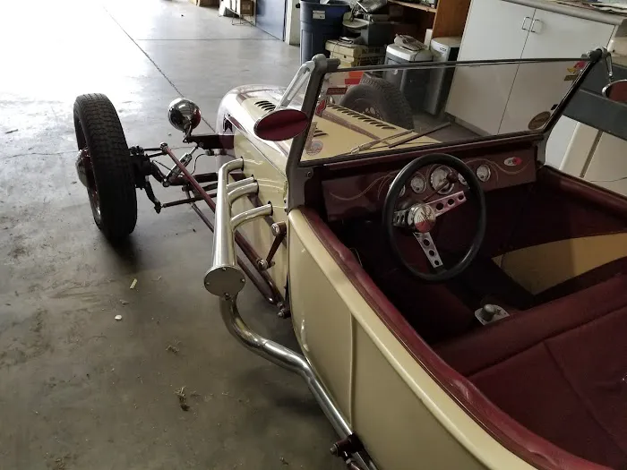 Rod's Automotive Performance 0