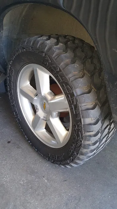 Gomez Tires & Wheels 8