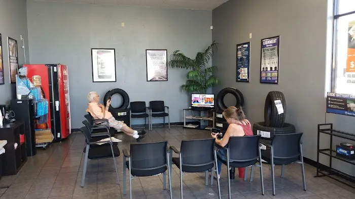 Discount Tire & Service Centers 2
