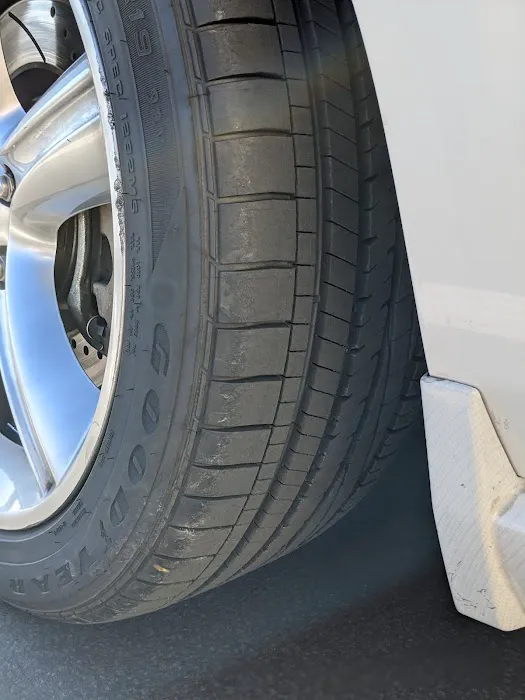 Cesar's Tire Shop 1