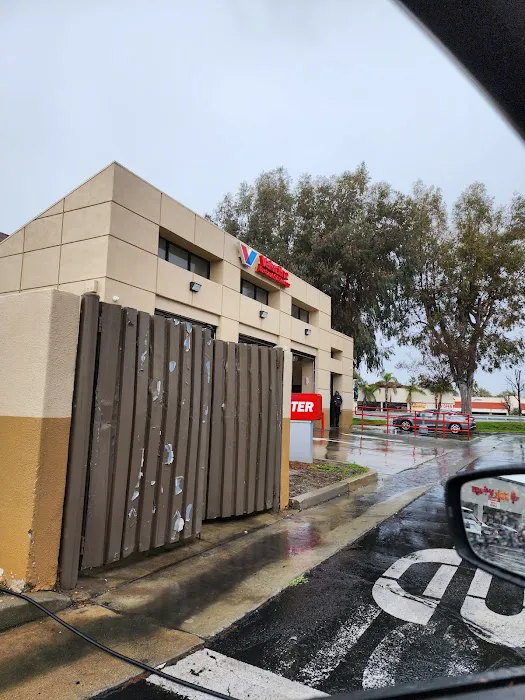 Valvoline Instant Oil Change 4