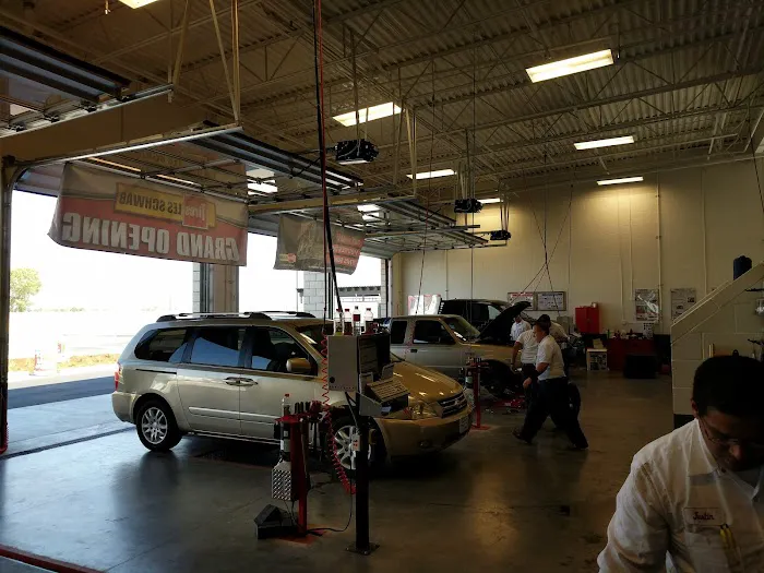 Les Schwab Tire Center 6