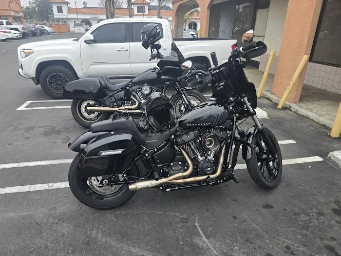 Harley's Custom Cycle Works 4