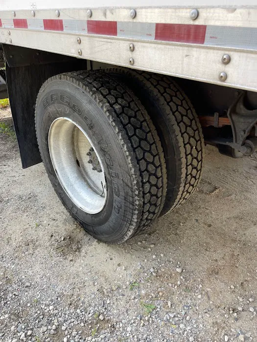 Richards Mobile Tire Service Murrieta /MOBILE REPAIR SERVICE ONLY) WE DONT SERVICE PASSENGER CARS 1