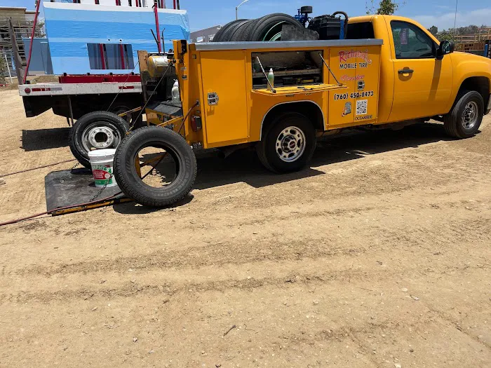 Richards Mobile Tire Service Murrieta /MOBILE REPAIR SERVICE ONLY) WE DONT SERVICE PASSENGER CARS 3