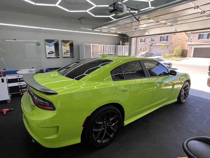 Alba's Window Tinting 0