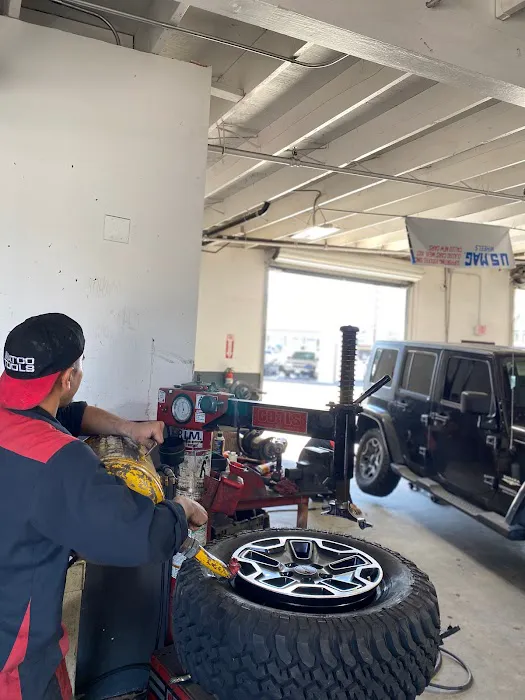 7 Day Tire Brake & Mechanic 5