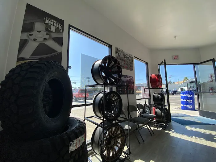 7 Day Tire Brake & Mechanic 6