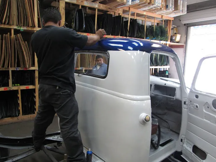 Brother's Auto Glass 7