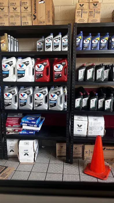 Valvoline Instant Oil Change 4