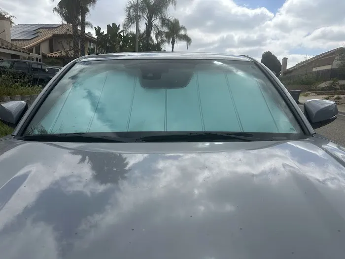 4M Auto Glass 1