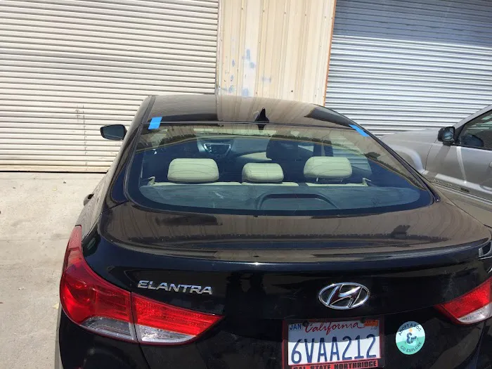 4M Auto Glass 2
