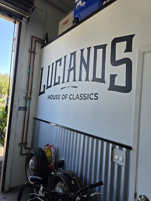 Lucianos House of Classics 6