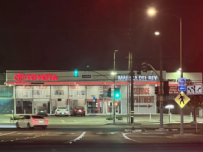 Marina del Rey Toyota Service Department 0