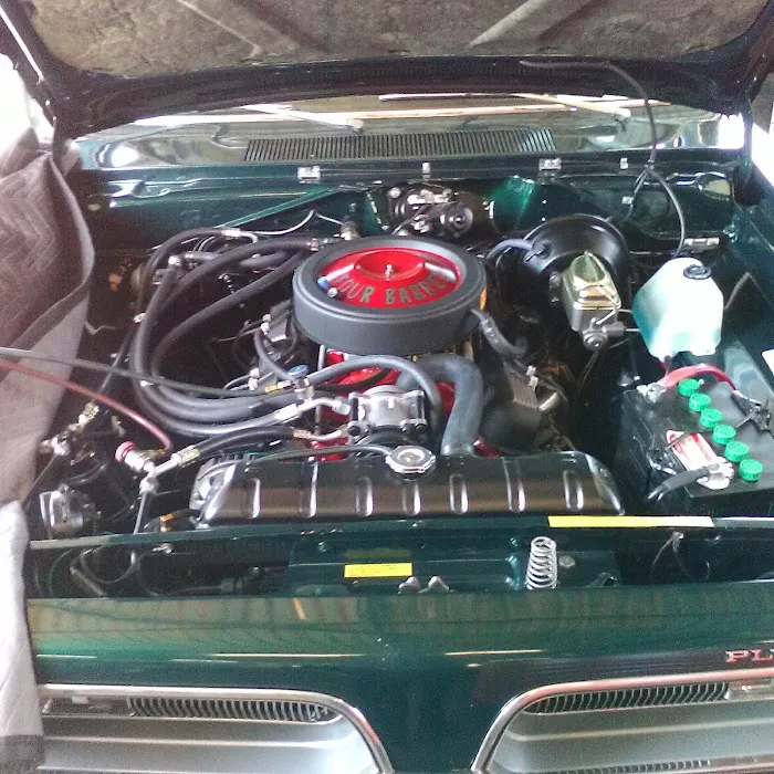 Charlie's Garage 4