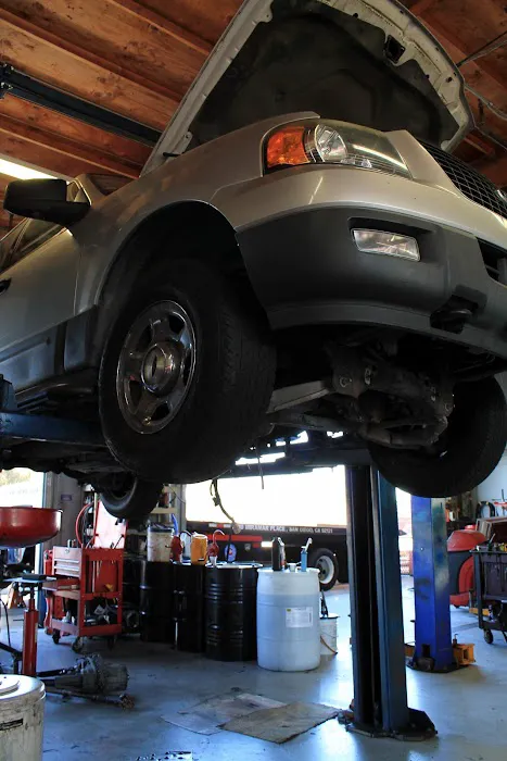 F & M AUTO REPAIR & DIESEL SPECIALIST 7