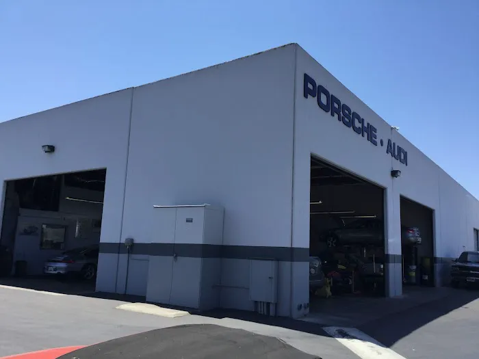 La Jolla Autotech Porsche & Audi 9