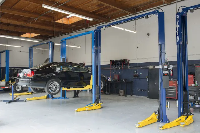 West Kearny Mesa Automotive & Transmission 7