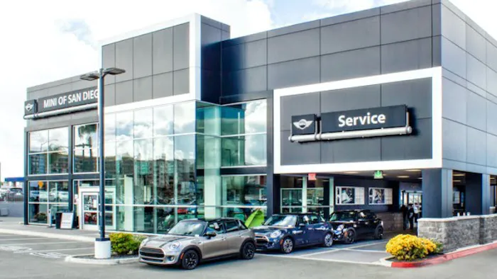 MINI of San Diego Service and Parts 2