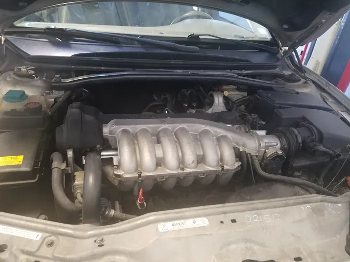 Underground Autowerks 7