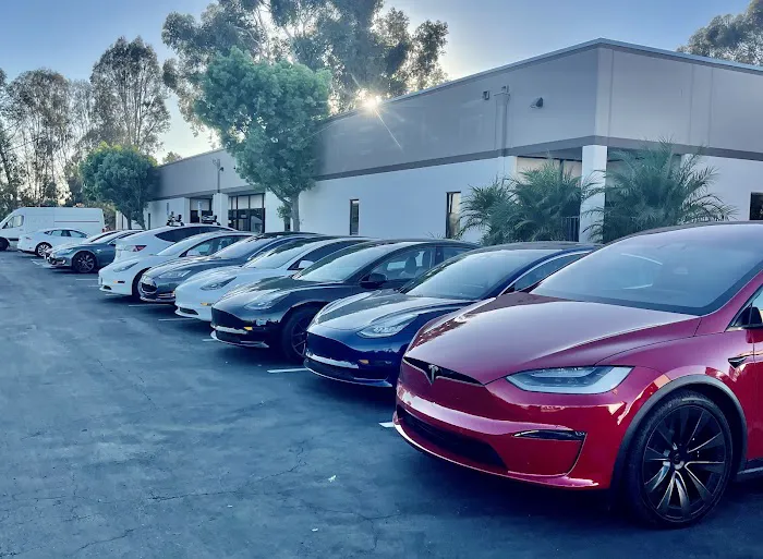 Tesla Service Center 1